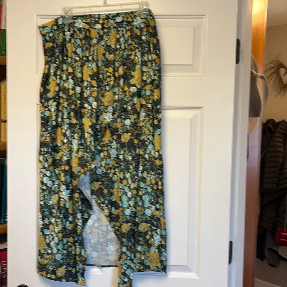 Anthropologie Asymmetrical Maeve Skirt  size XL beautiful floral print flowing